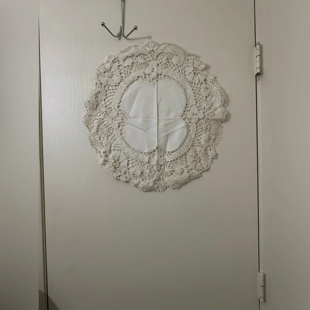 Elegant Lace Doily 18 x 19